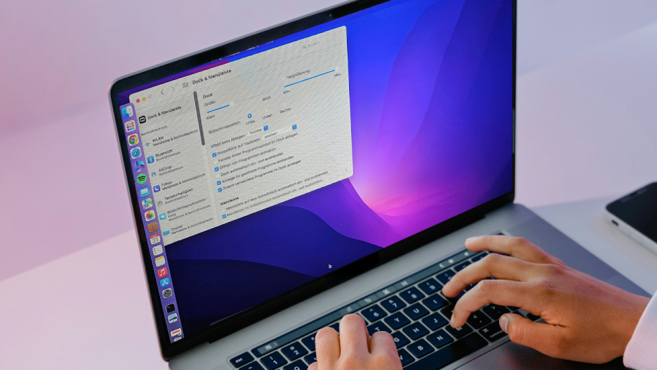 What Is MacBook Flexgate and How to Fix It