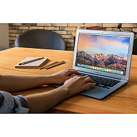 When to Replace MacBook: 5 Signs