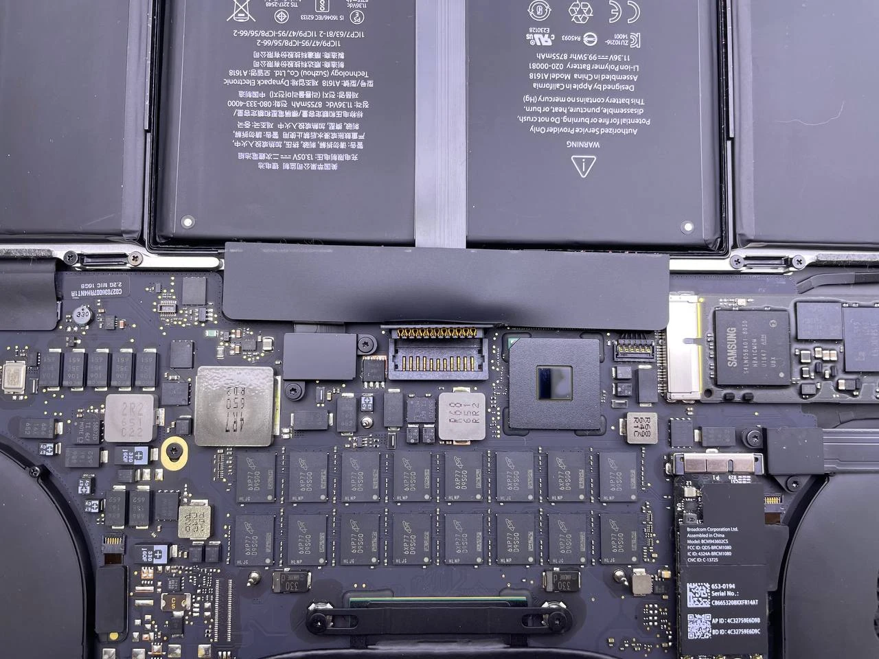 Step 4 - MacBook Pro Retina 15 A1398 2015 Display Replacement