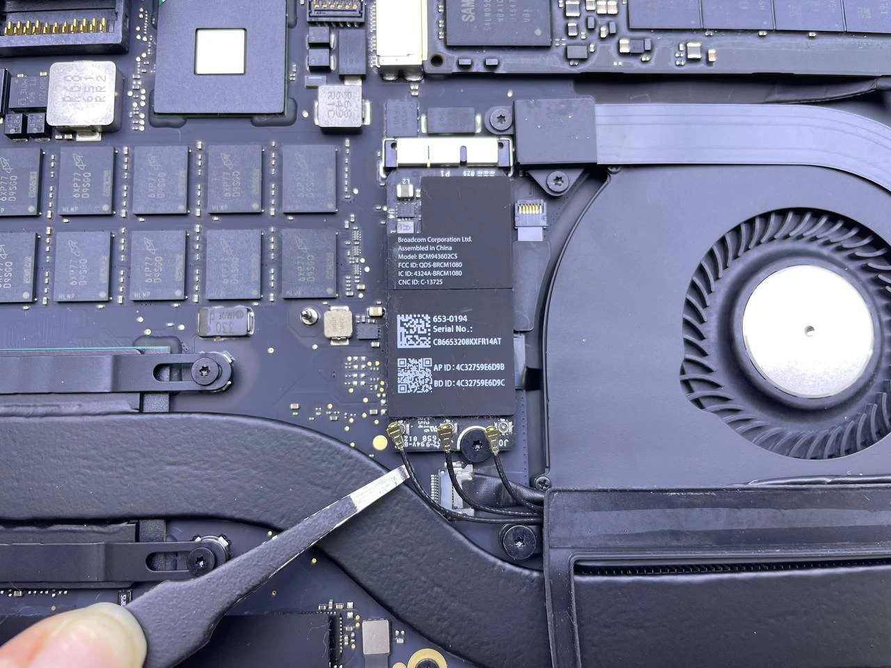 Step 6 - MacBook Pro Retina 15 A1398 2015 Display Replacement