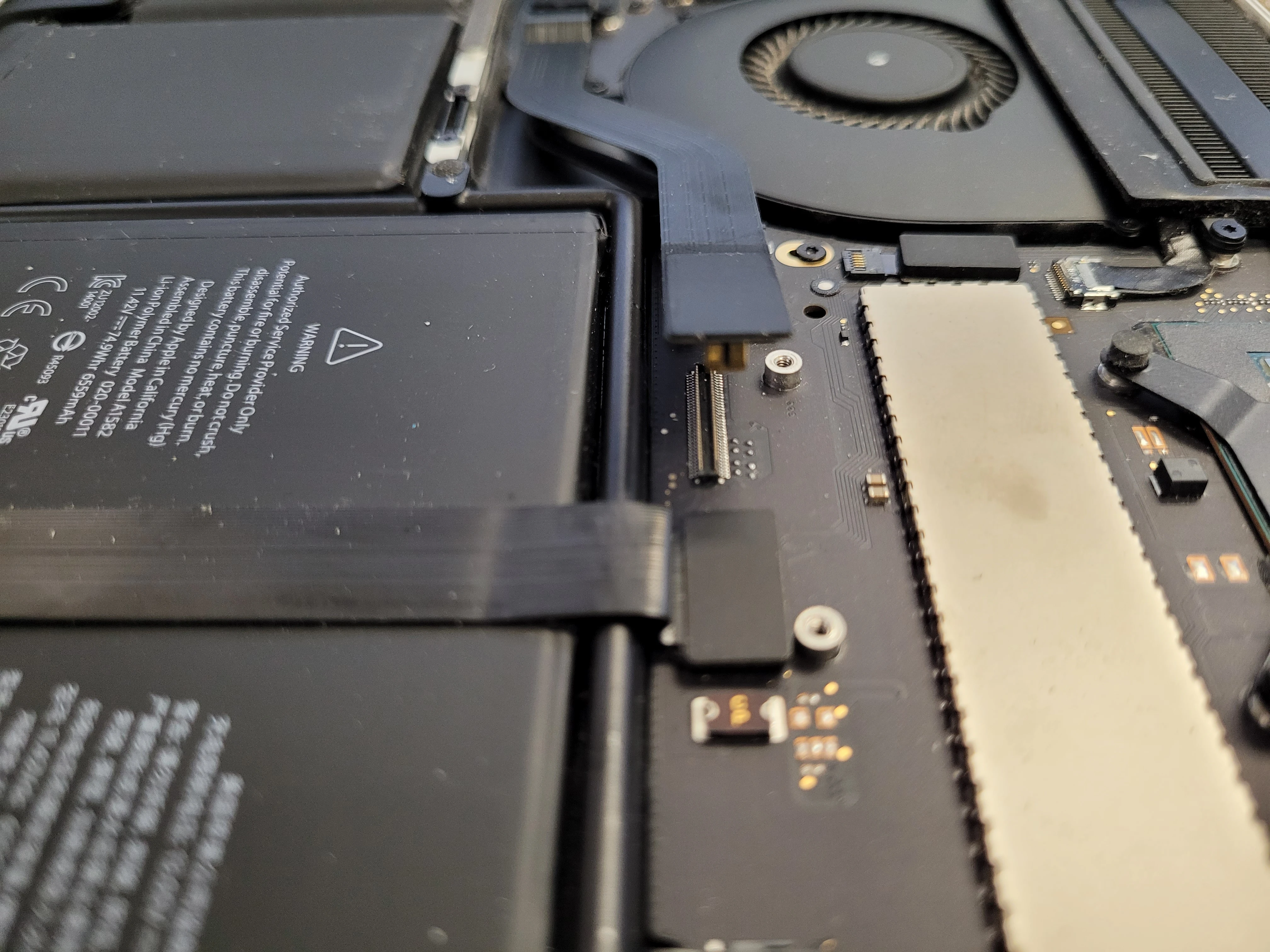 Step 8 - How to replace a keyboard on a MacBook Pro: tutorial for 13 inch A1502