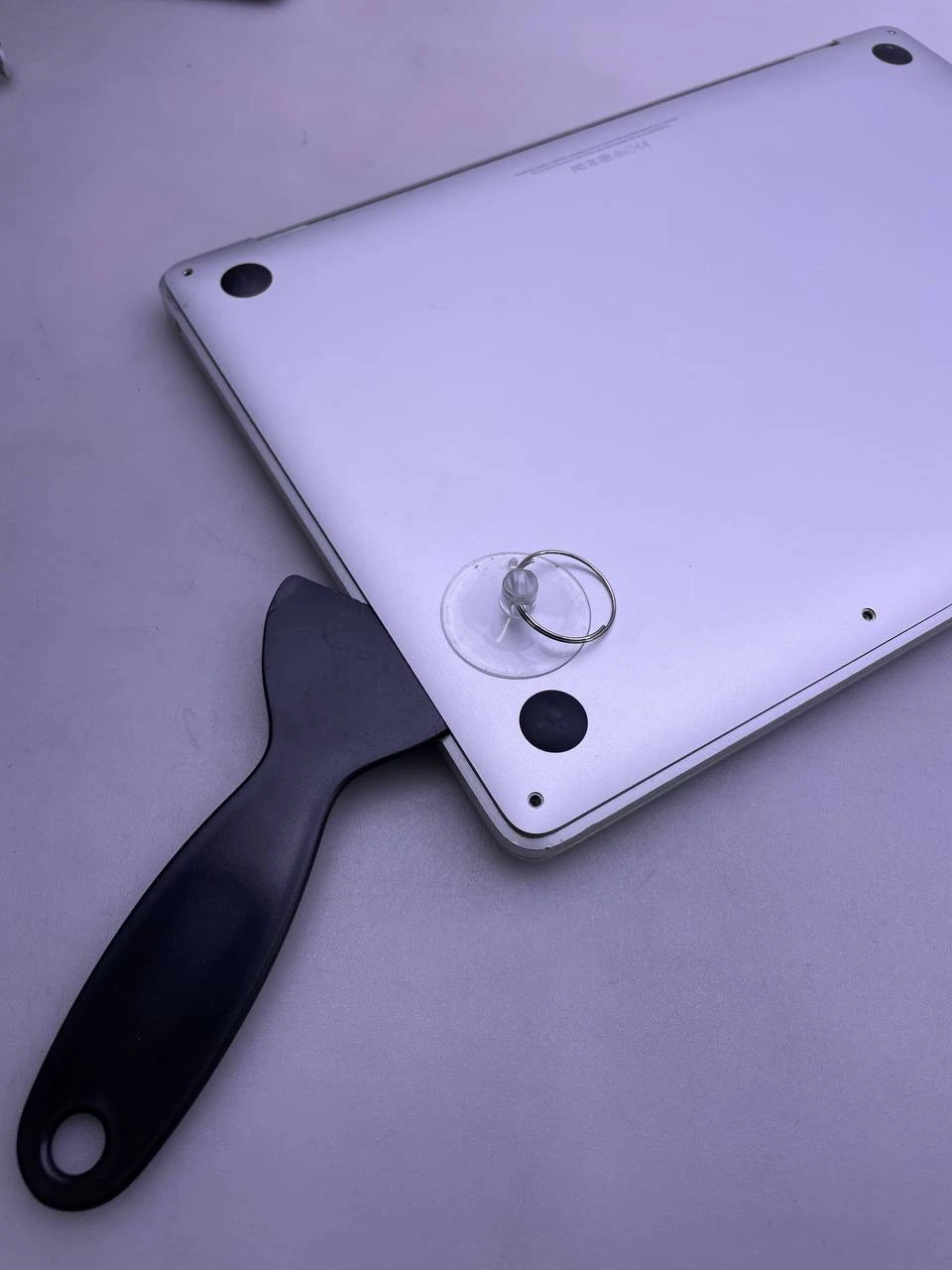 Step 4 - MacBook Pro 13" A1708 2017 Display Assembly Replacement