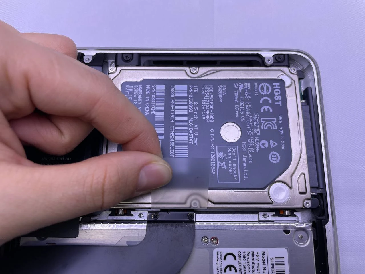 Step 9 - Easy-to-Use Guide to MacBook Pro Hard Drive Replacement