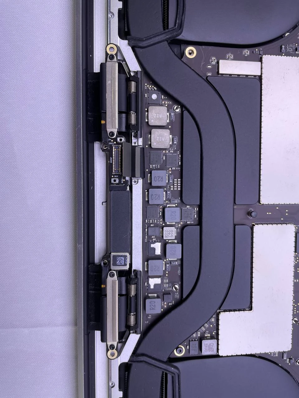 Step 24 - MacBook Pro Display tauschen: Anleitung