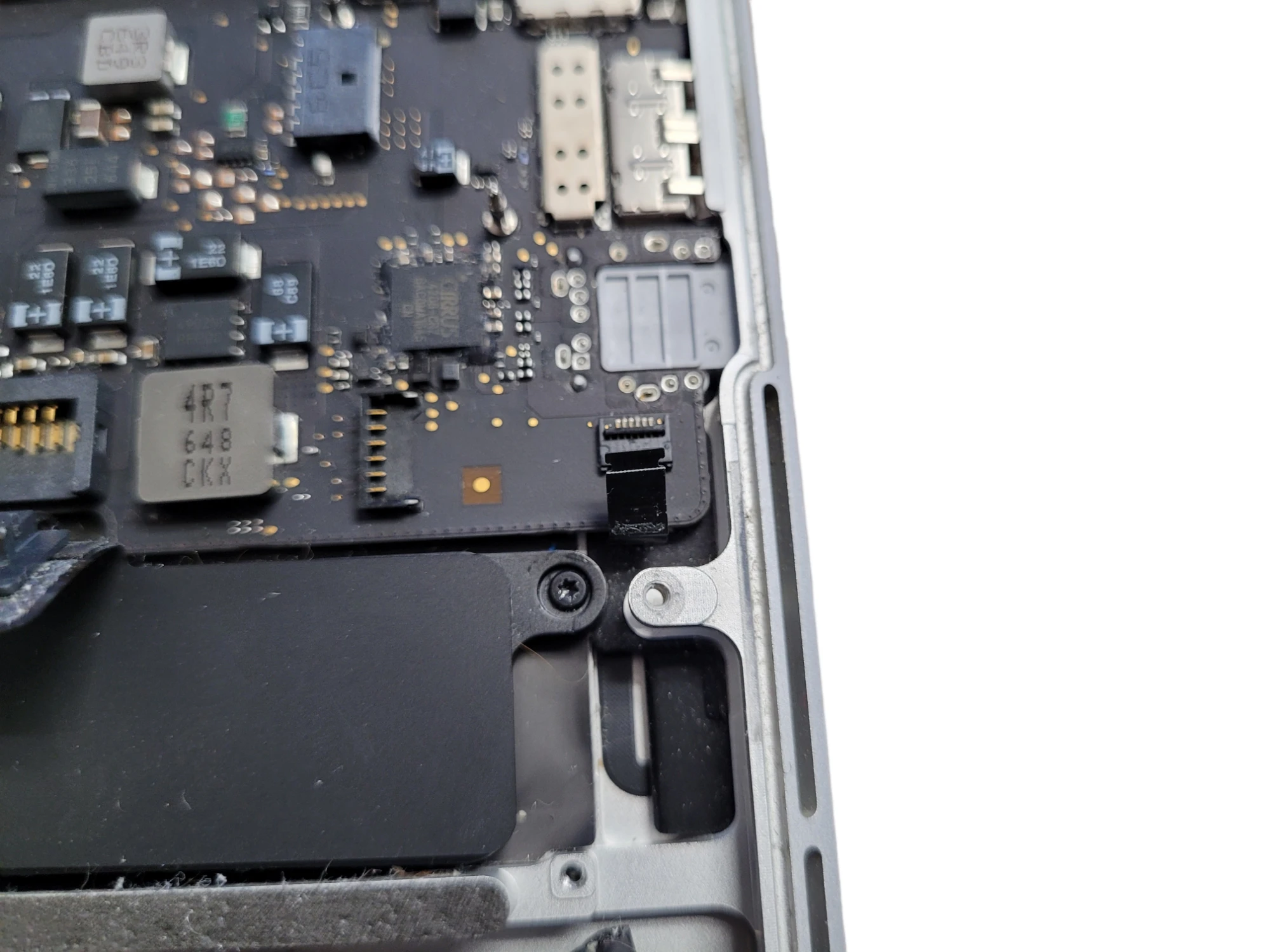 Step 31 - MacBook Pro Tastatur tauschen: Anleitung für 13 Zoll A1502