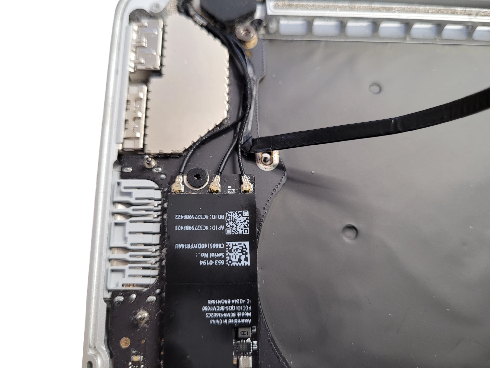 Step 25 - MacBook Pro Tastatur tauschen: Anleitung für 13 Zoll A1502