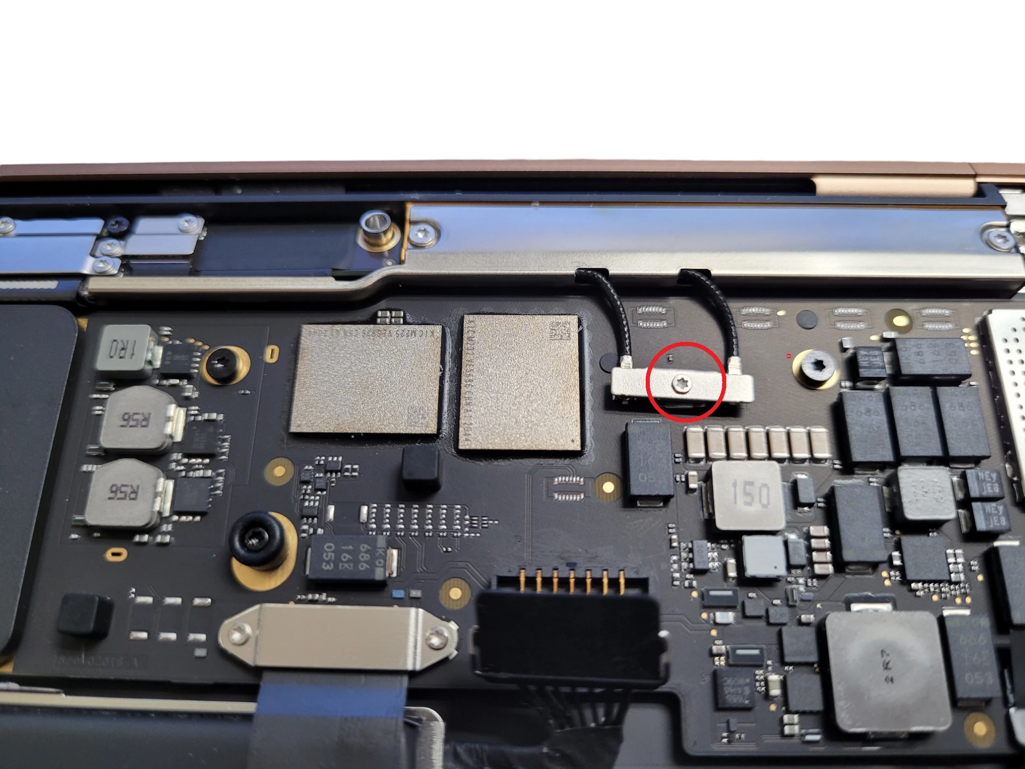 Step 7 - MacBook Air 13 A2337 Screen Replacement: how-to guide