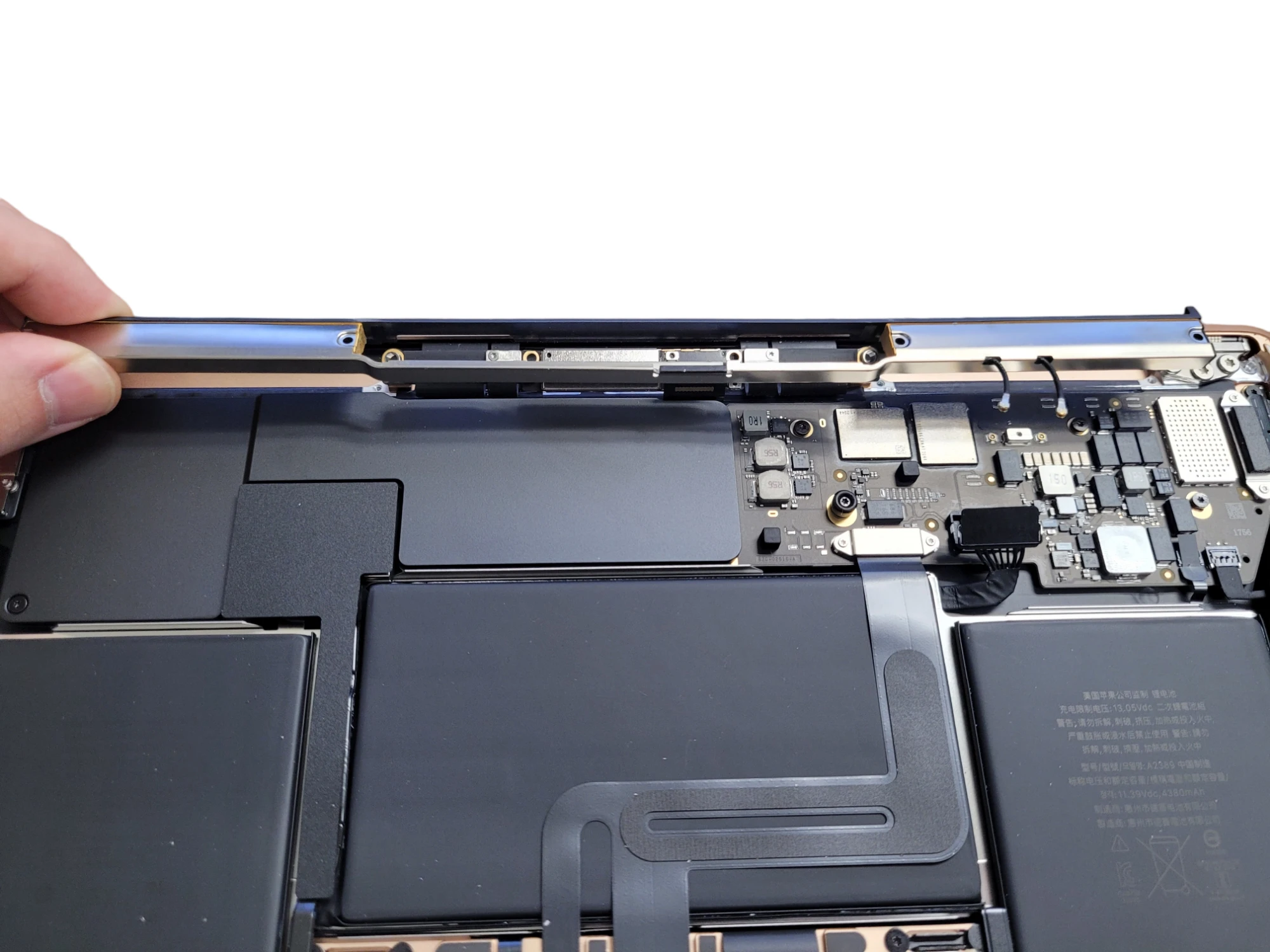 Step 15 - MacBook Air 13 A2337 Screen Replacement: how-to guide