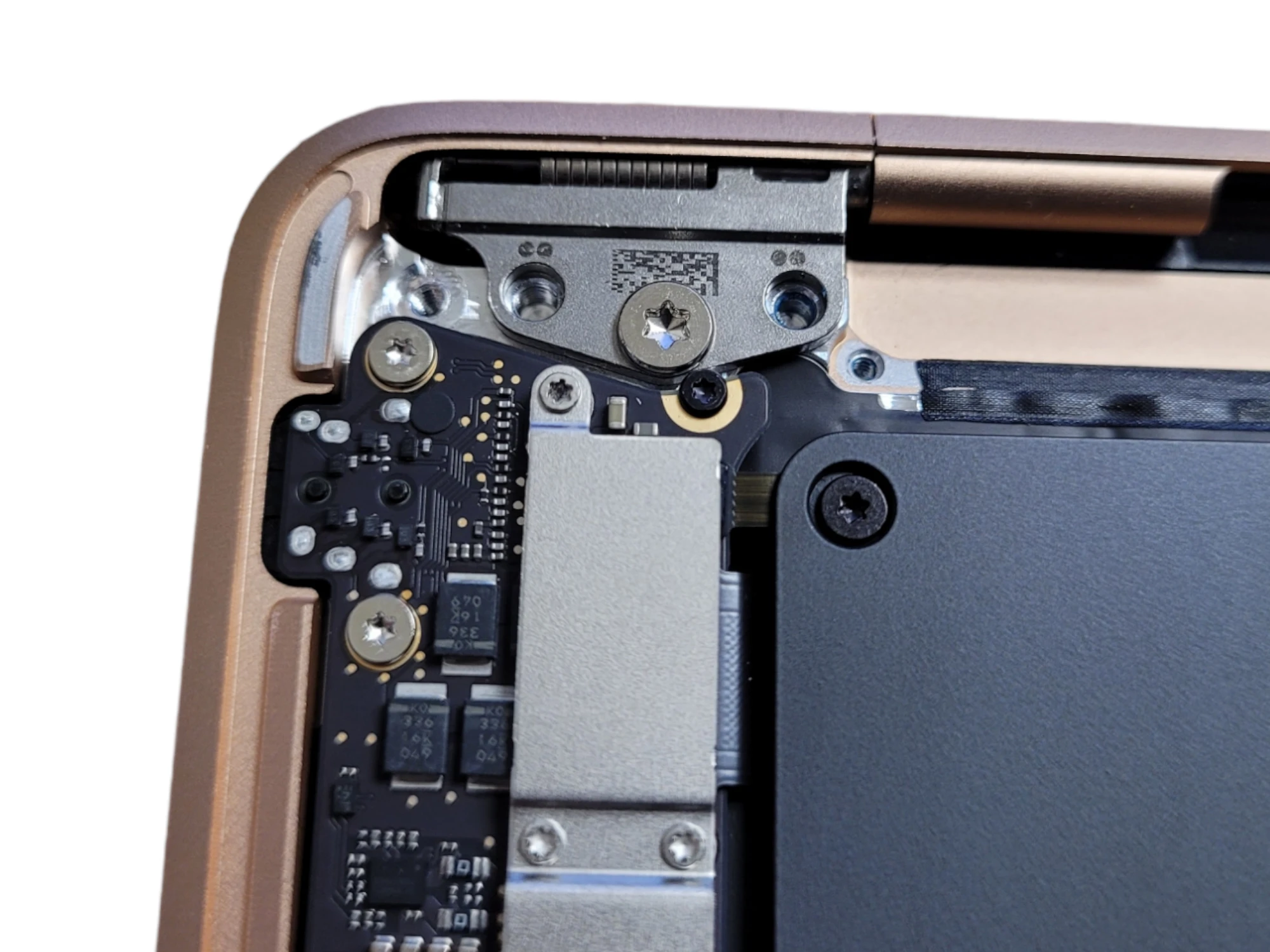 Step 17 - MacBook Air 13 A2337 Screen Replacement: how-to guide