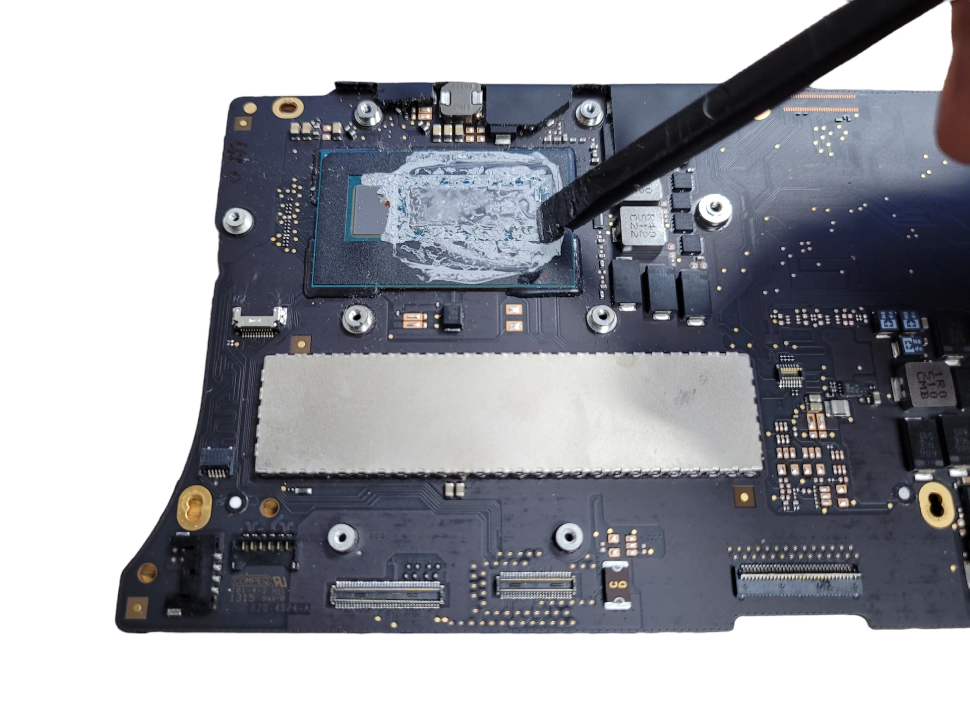 Step 6 - How to Apply Thermal Paste MacBook: 3 Steps