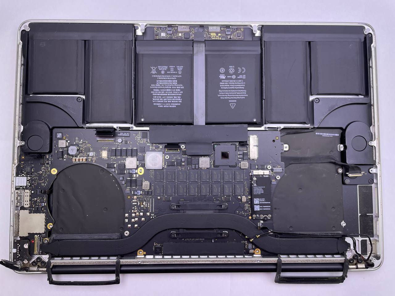 MacBook Pro A1398 2015 Logic Board replacement - TechToro.io